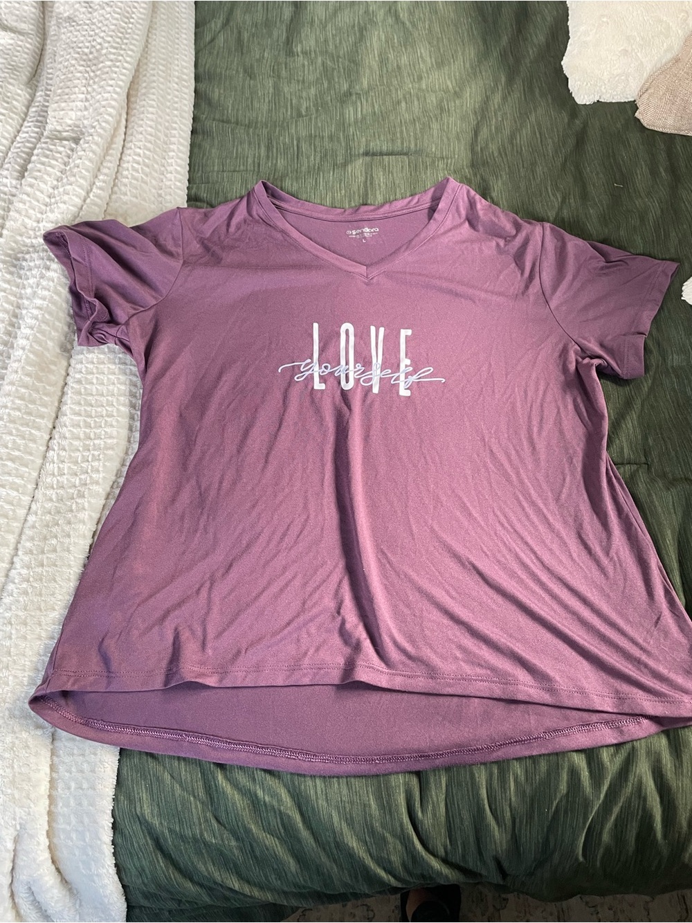 Sendara Love Yourself Graphic V-Neck Tee - Purple L